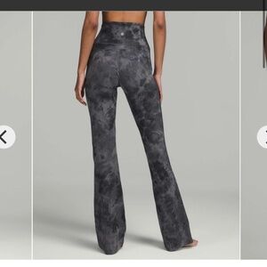 Lululemon Groove super high rise flare size 8 diamond dye